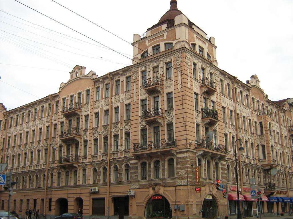 Sutkipeterburg Petrogradskaya Apartment เซนต์ปีเตอร์สเบิร์ก ภายนอก รูปภาพ